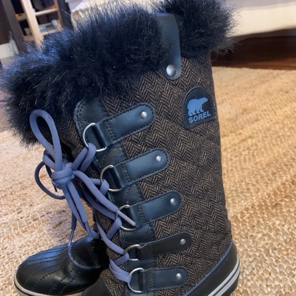 Sorel Snow Boots